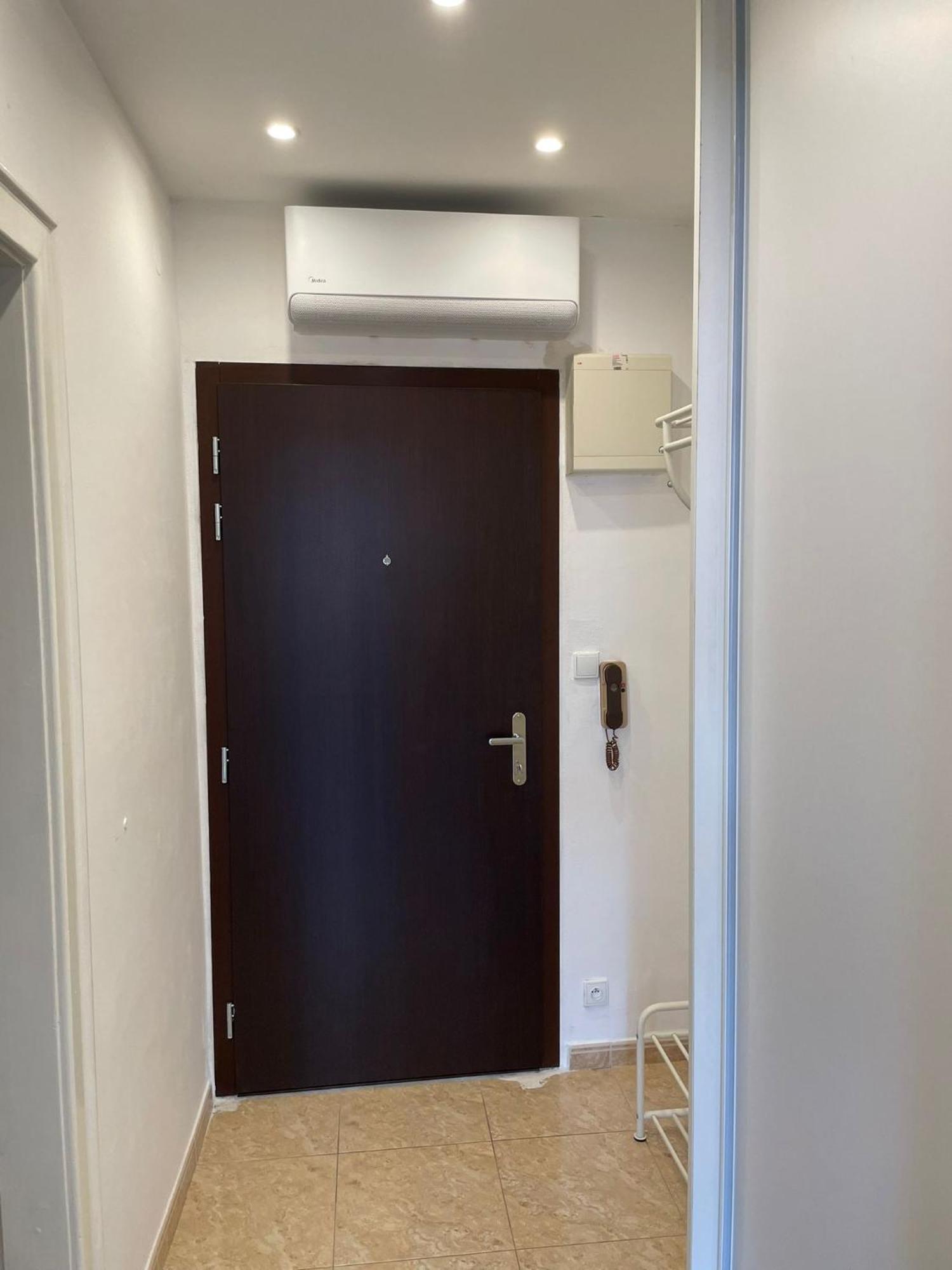 Best Location Apartment Air-Conditioned ブラチスラヴァ エクステリア 写真